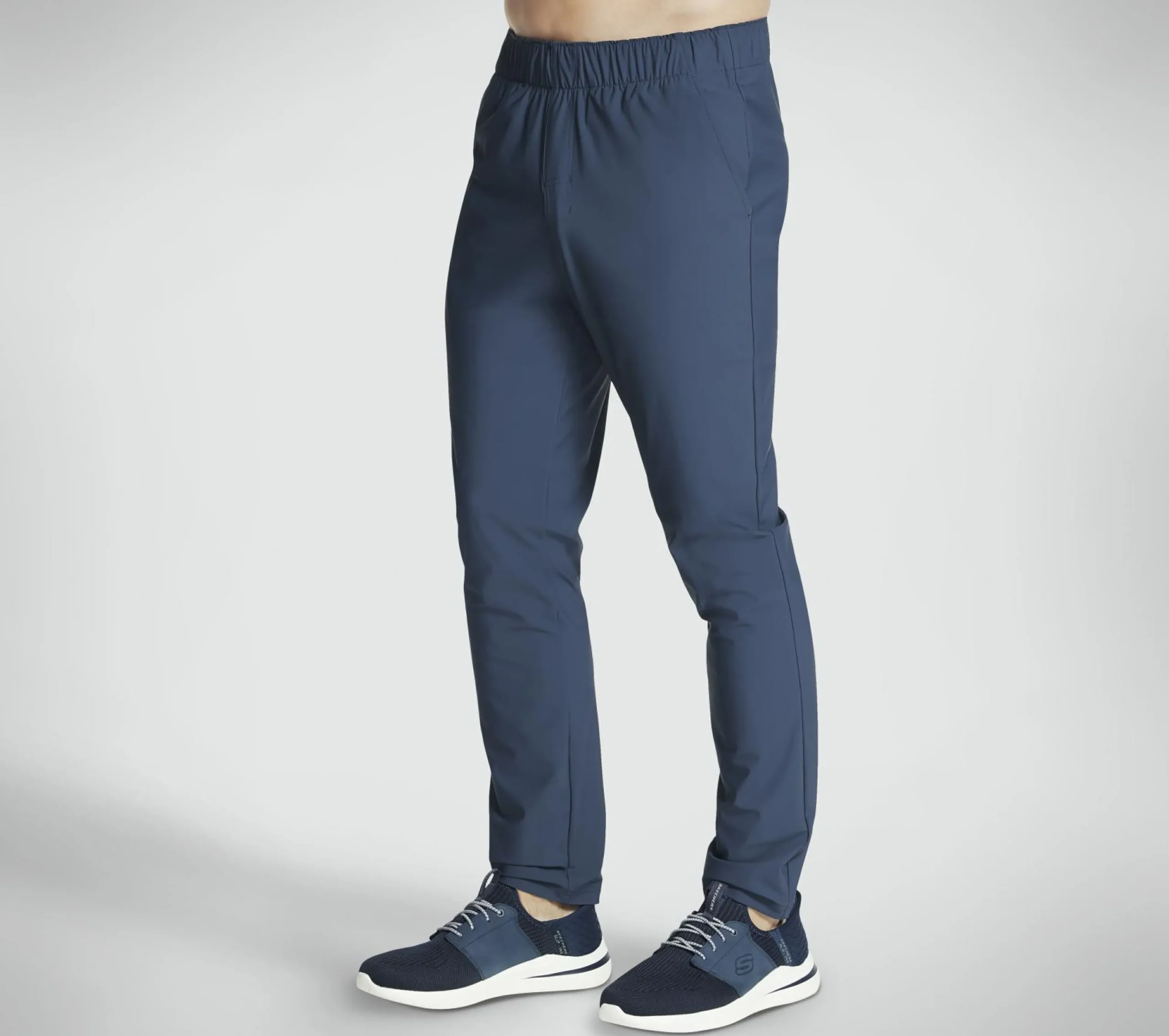 go_stretch_ultra_tapered__2.webp SKECHERS GO STRETCH Ultra Tapered Pant CARVÃO / NAVY Best