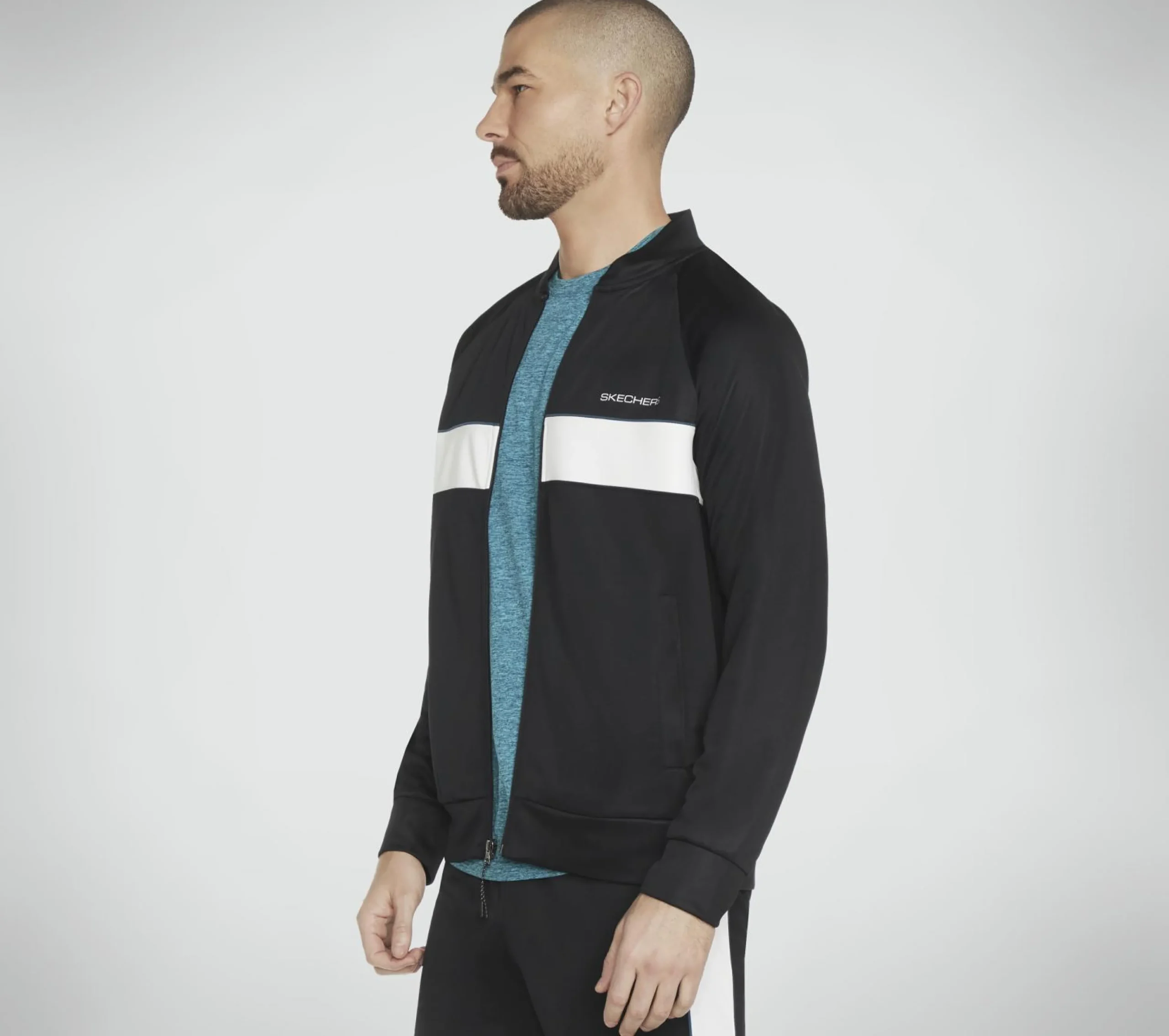 skechtech_premier_track_j_2.webp SKECHERS SKECHTECH Premier Track Jacket PRETO Sale